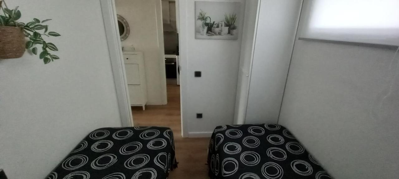 Appart Cosy T3 Бланес Экстерьер фото
